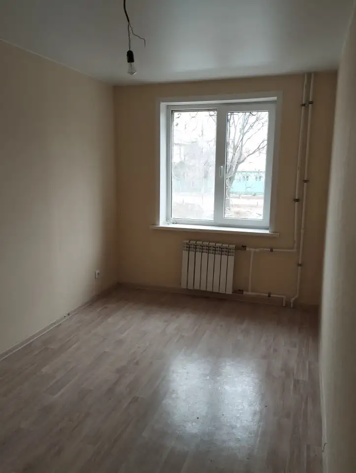 3-х комнатная квартира с новым ремонтом, Улица Зелинского 108, 53,00 м², 1 эт., Улица Зелинского 108, фотография 10