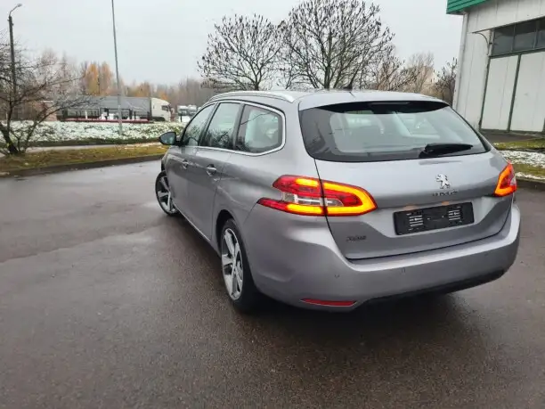 Продам Автомобиль Peugeot 308 1.5 AT, 2019, 127 000 км, фотография 2