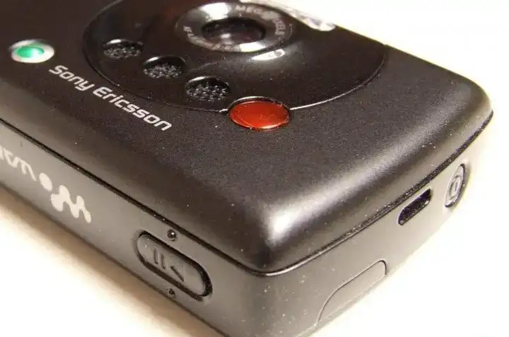 Sony Ericsson W810i Black оригинал,комплект, фотография 5