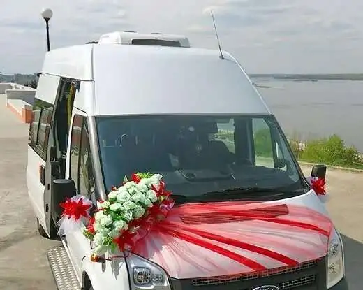 Аренда микроавтобуса с водителем, фотография 1