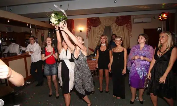 Ведущая и ди-джей на ваш праздник!, фотография 3