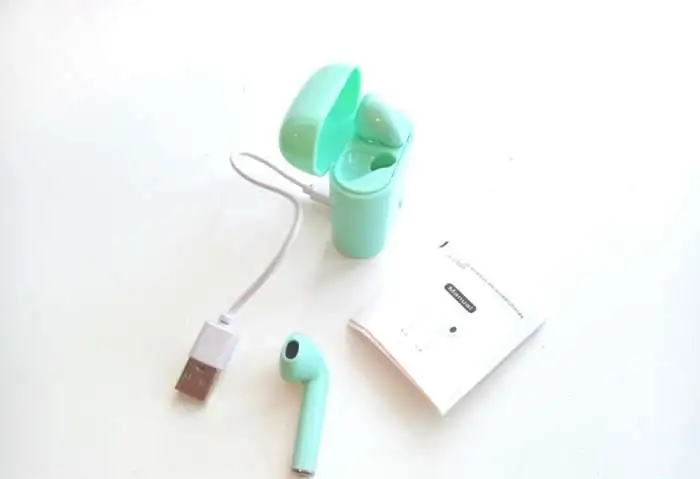 Гарнитура беспроводная (Bluetooth-наушники), фотография 1