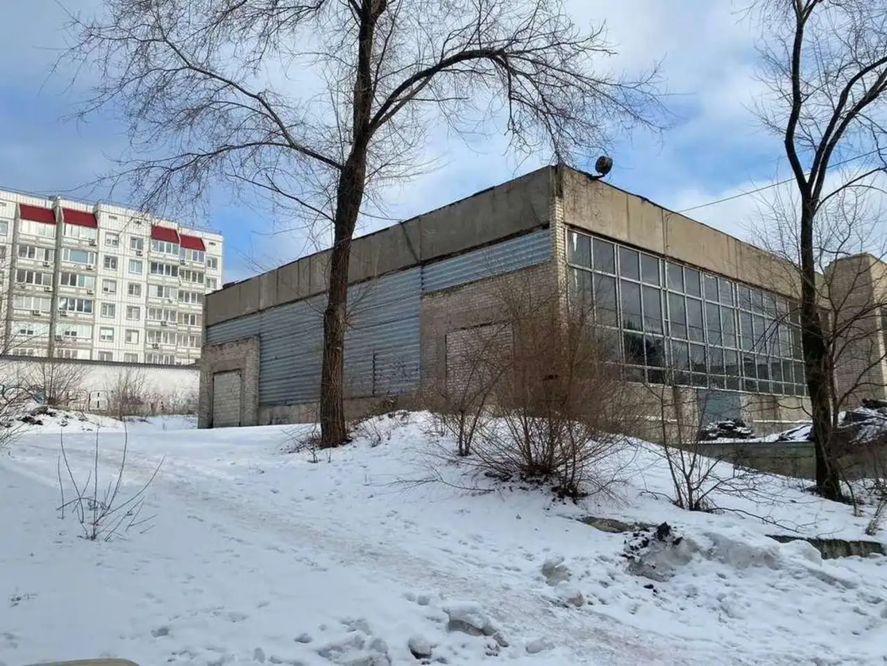 Продам коммерческую недвижимость 1 052,00 м2, Ярославская улица, 8, фотография 1