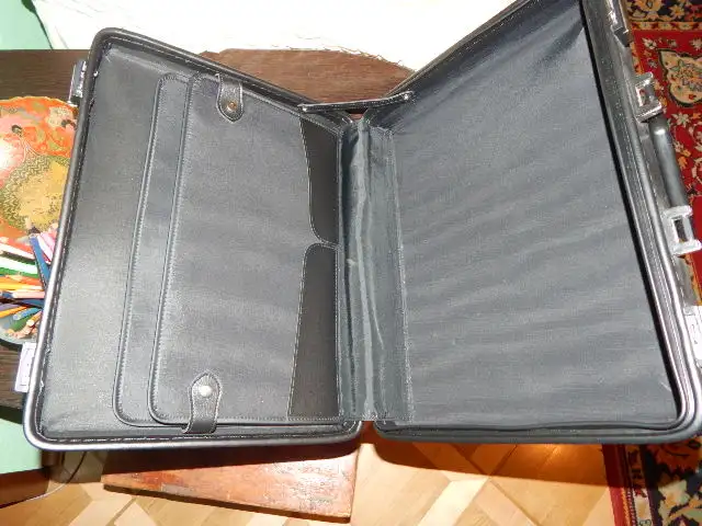Дипломат мужской новый., фотография 7