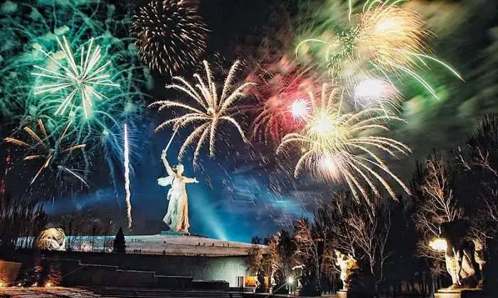  салют великой победы в городе -герое - волгоград!!!, фотография 1