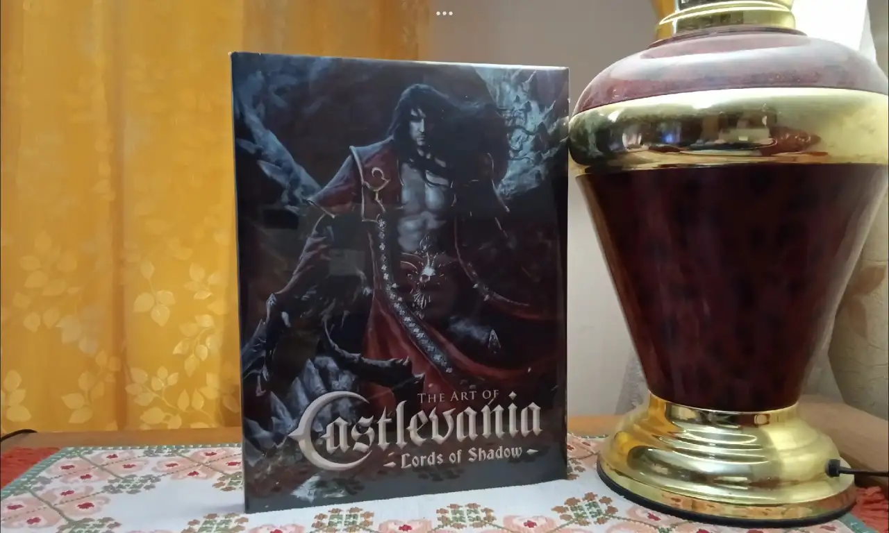 Артбук Castlevania: Lords of Shadow by Martin Robinson Collection, фотография 1