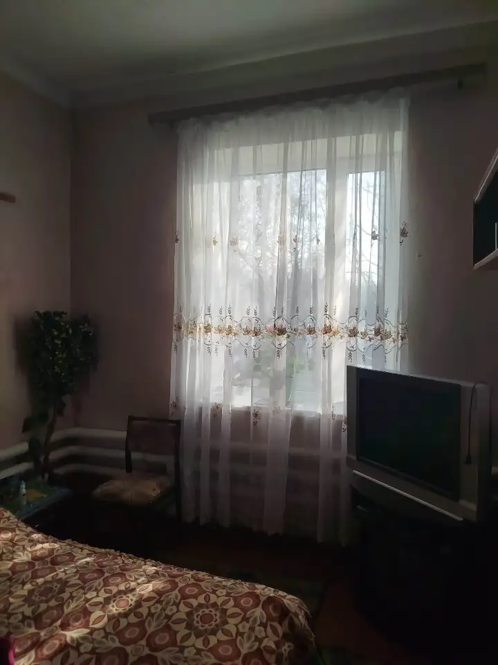 Продам дом в г.Лутугино 94,70 м2, фотография 4