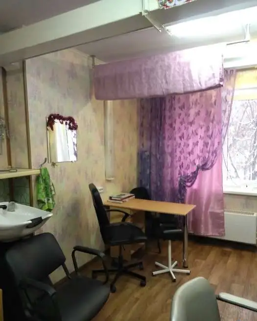 Продаю парикмахерскую в 8 квартале, фотография 1
