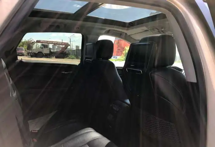 Cadillac SRX, фотография 10