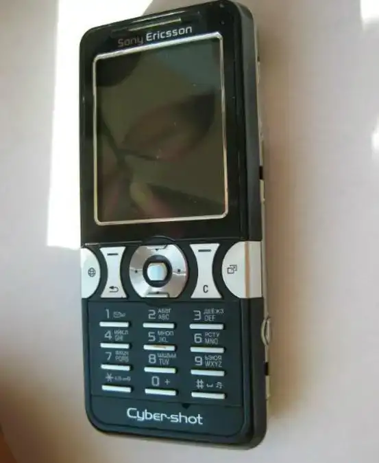 Sony Ericsson K550i оригинал,комплект, фотография 3