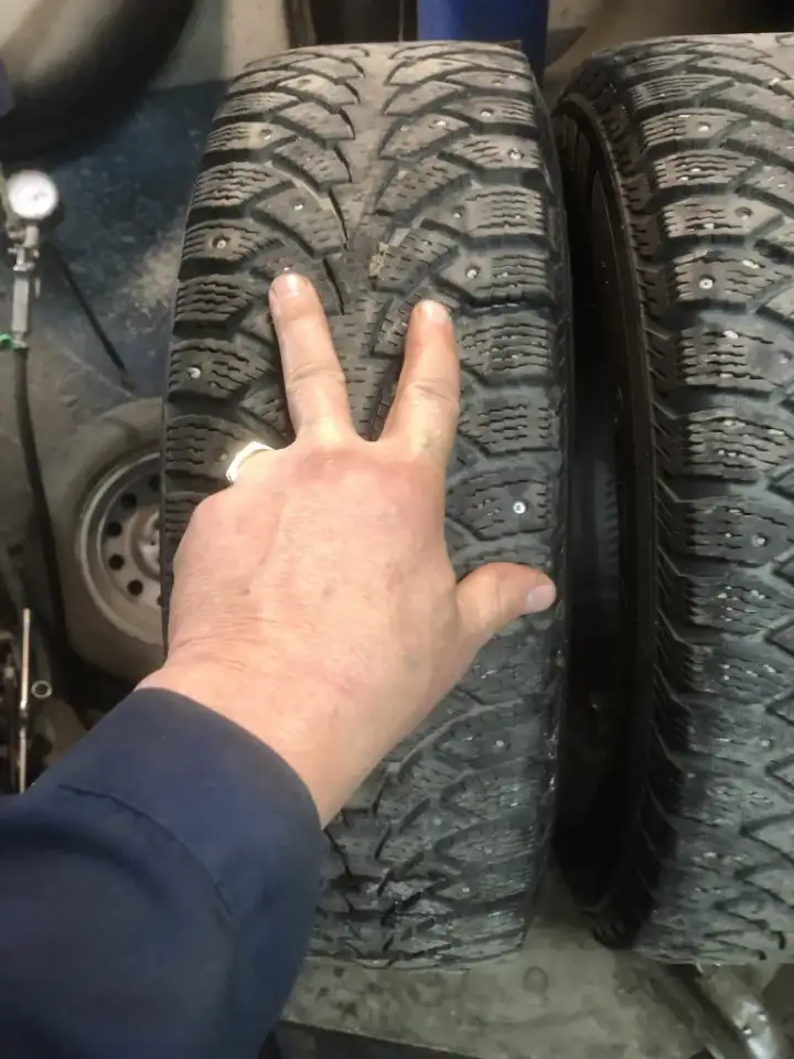 Шина бу Nokian Hakkapeliitta 4 R14, фотография 7