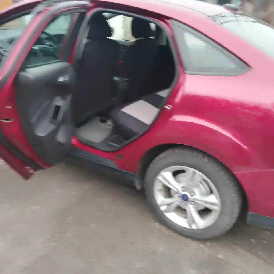 Продам автомобиль Ford Focus, фотография 14