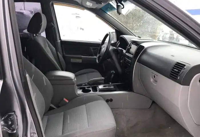 Kia Sorento 2005г, фотография 8