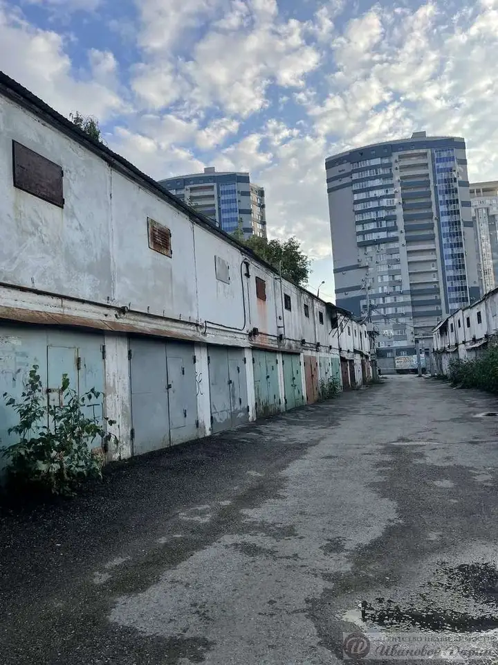 Продам гараж 25,00 м2, Октябрьский, Лейтенанта шмидта улица, 19, фотография 1