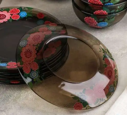 Столовый сервиз 