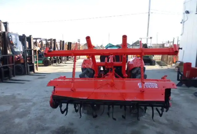 мини трактор YANMAR YM1810D, фотография 2