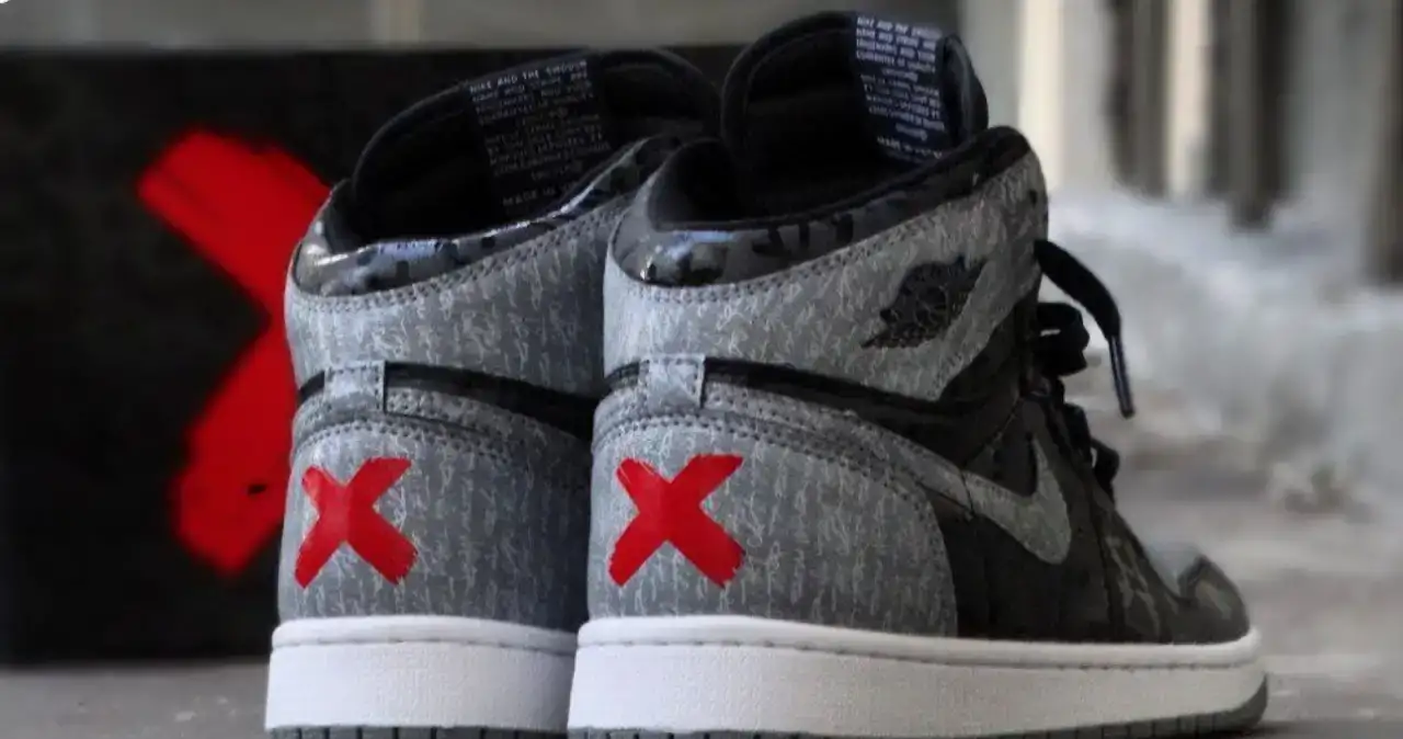 Nike Air Jordan 1 Retro High OG Rebellionaire, фотография 2