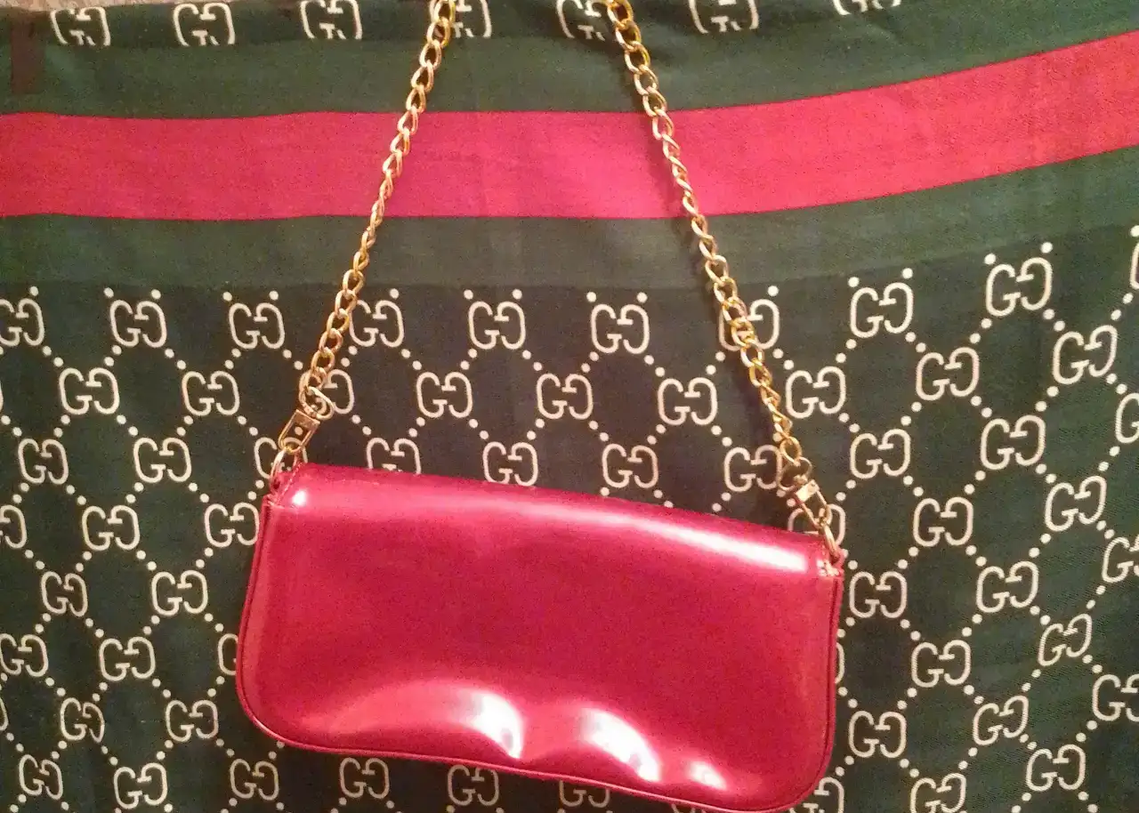 Клатч Louis Vuitton, фотография 10