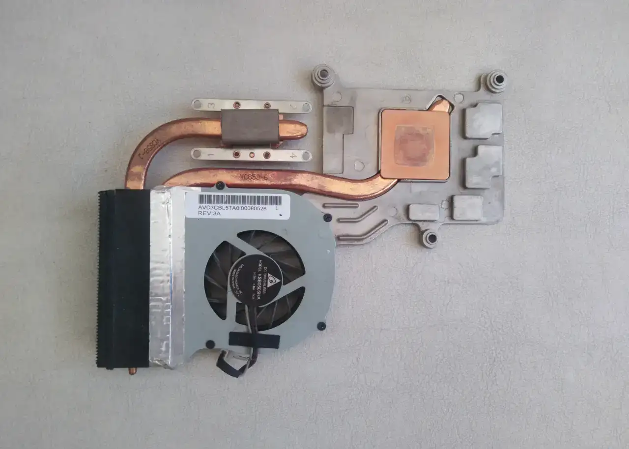 Toshiba A300 Охлаждение в сборе AVC3CBL5TA0I00080526 REV 3A, фотография 1