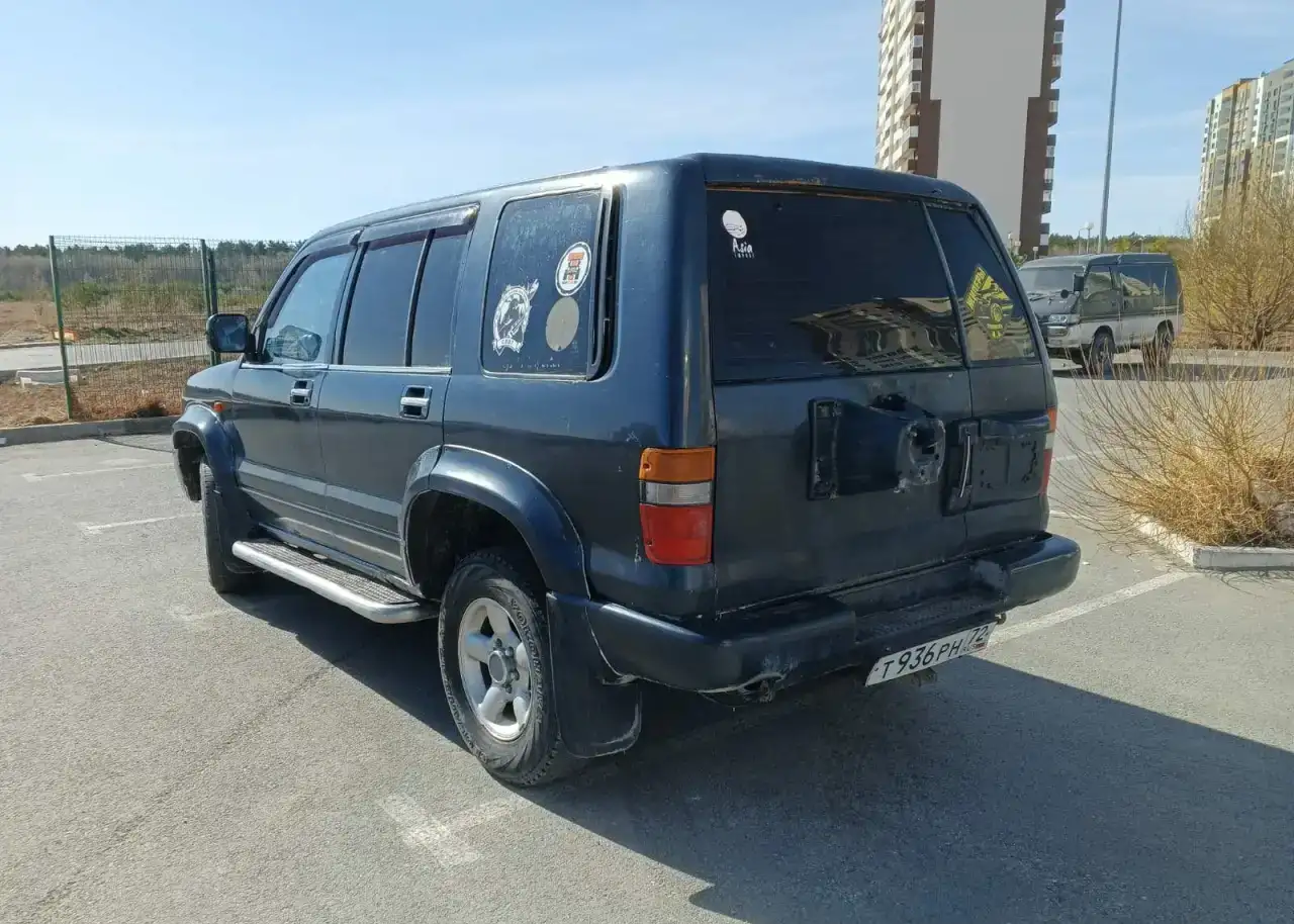 СРОЧНО продам авто Isuzu Trooper ДЕШЕВО!, фотография 2