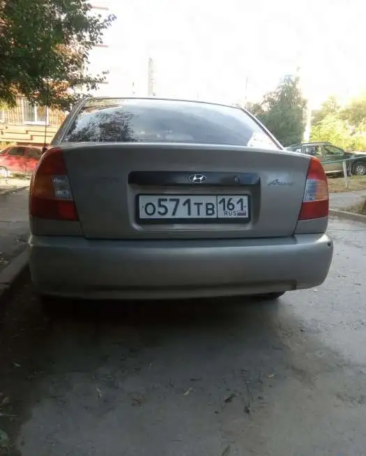 Акцент Hyundai Accent, фотография 3