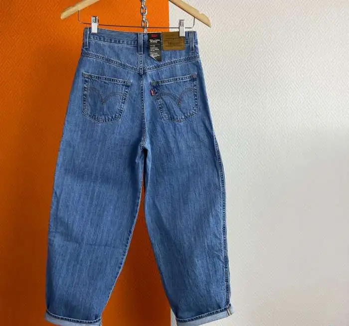 Джинсы Levis Balloon Jeans, фотография 1