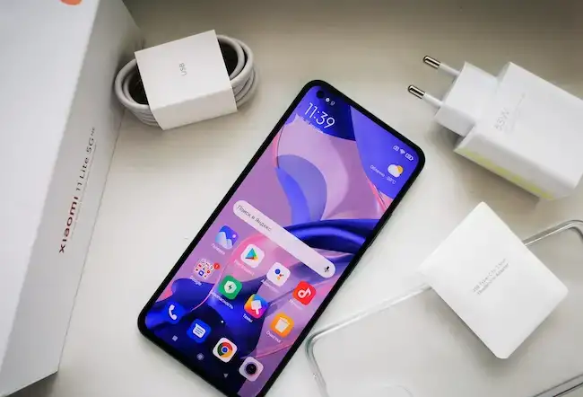 Xiaomi mi 11 lite 5G NE 8/128, фотография 1