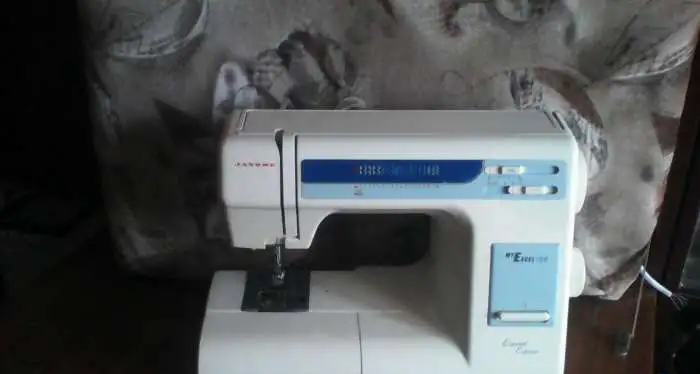 Продам швейную машину Janome 90A б/у, фотография 1