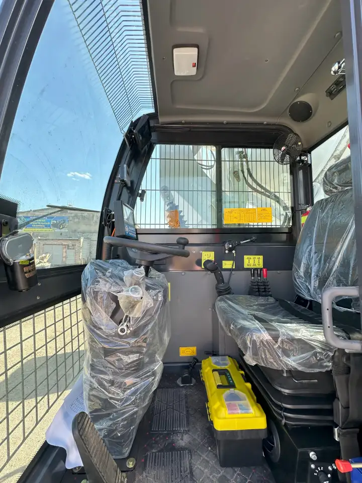 Бетоносмеситель с самозагрузкой YNIX QGMC3000 12м3час, фотография 10