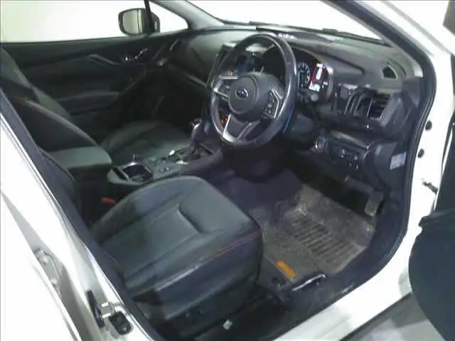 Кроссовер Subaru XV кузов GT7 модификация 2.0i-L Eyesite Black Leather - Selection гв 2017 4wd, фотография 4