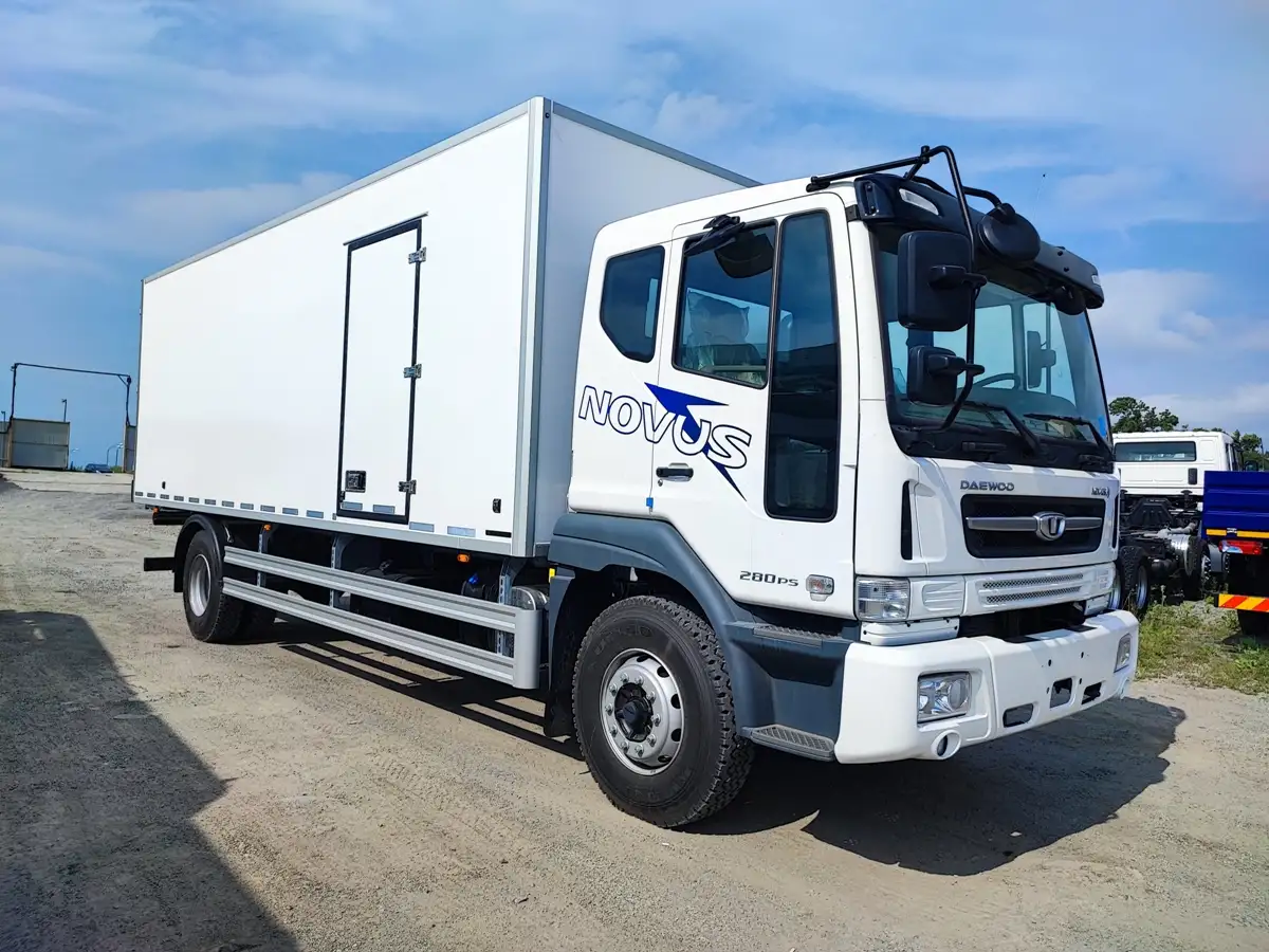 DAEWOO NOVUS CH7CA РММ 18т Изотермический фургон 41 куб.м. 10т Новый, фотография 1