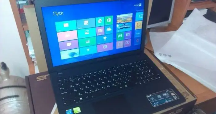 Ноутбук ASUS X552M, фотография 2
