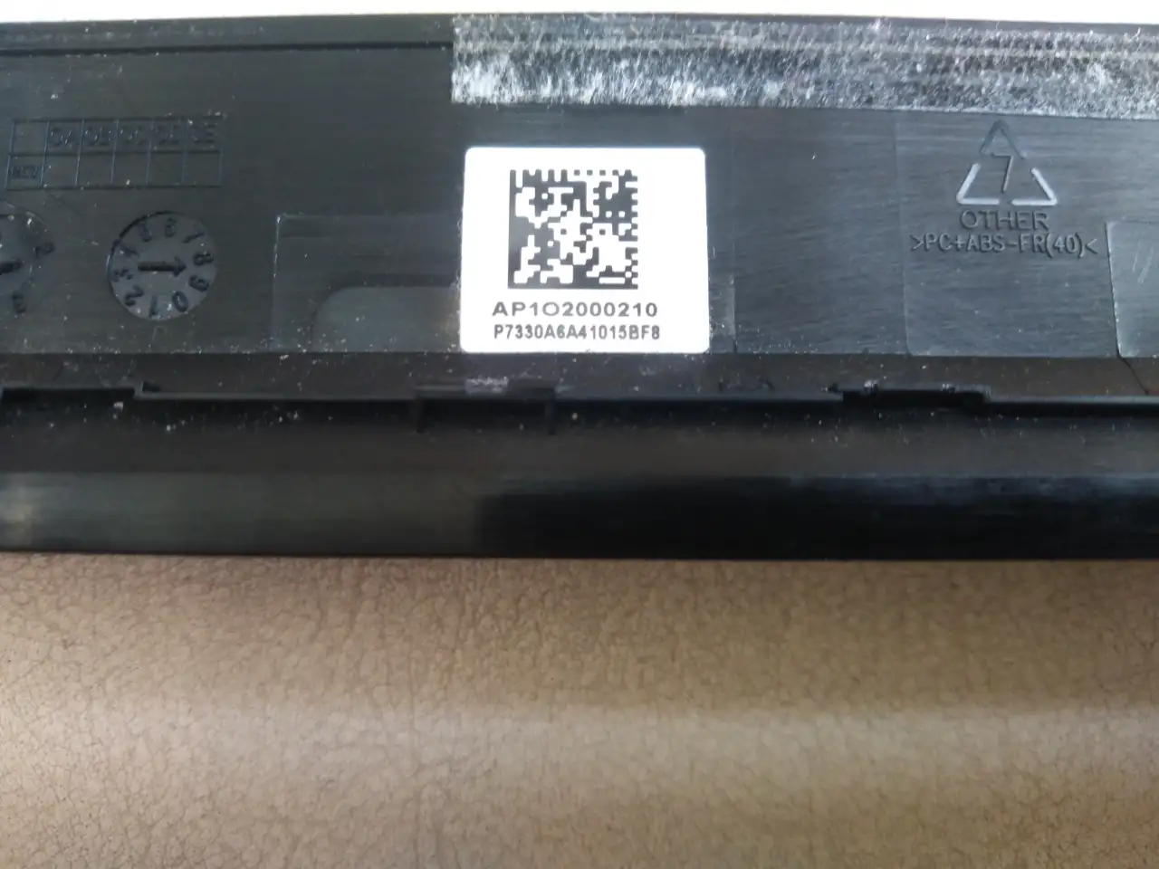HP 15 Рамка матрицы AP1O2000210, фотография 3