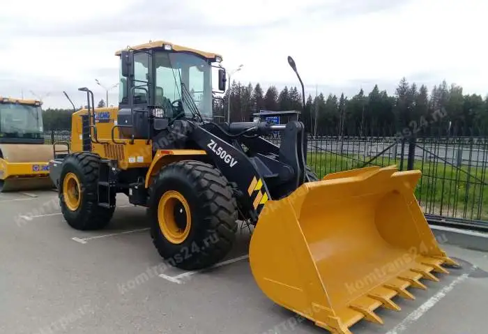 фронтальный погрузчик XCMG ZL50GV, фотография 1