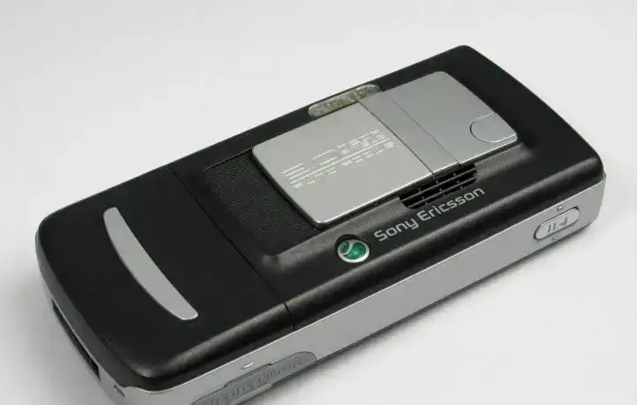 Sony Ericsson K750i оригинал,комплект, фотография 5