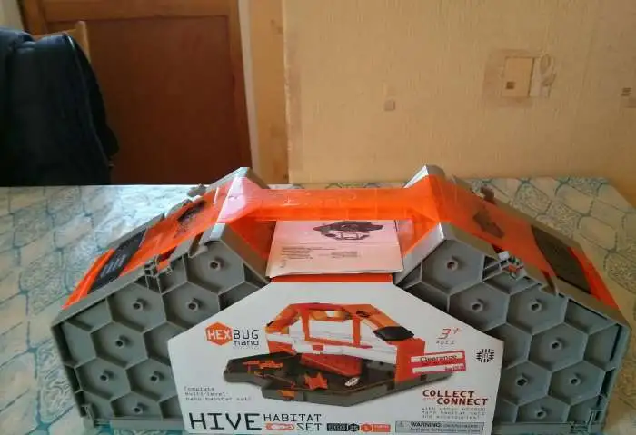 Платформа-кейс HEXBUG HexBug nano нанодром микророботов, фотография 1