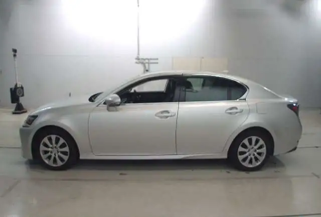 Продажа автомобилей Lexus GS, фотография 9