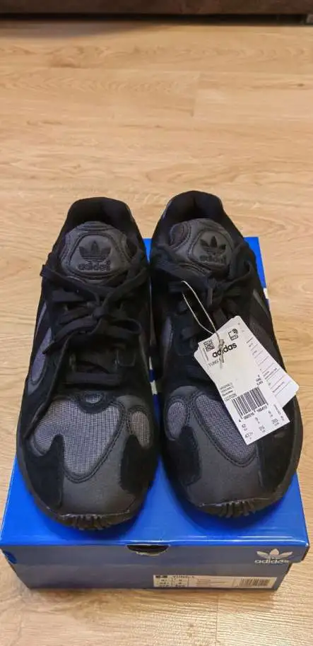 Кроссовки adidas yung-1 black, фотография 2