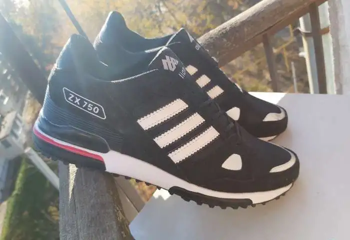 Adidas, фотография 3