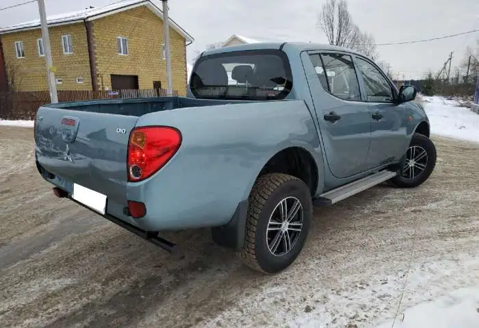 Mitsubishi L200, эксплуатация с 2008 г, полный привод, фотография 3