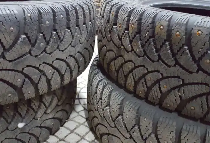 Продажа продам шины зима 185/65 r14 ошипованы, фотография 2