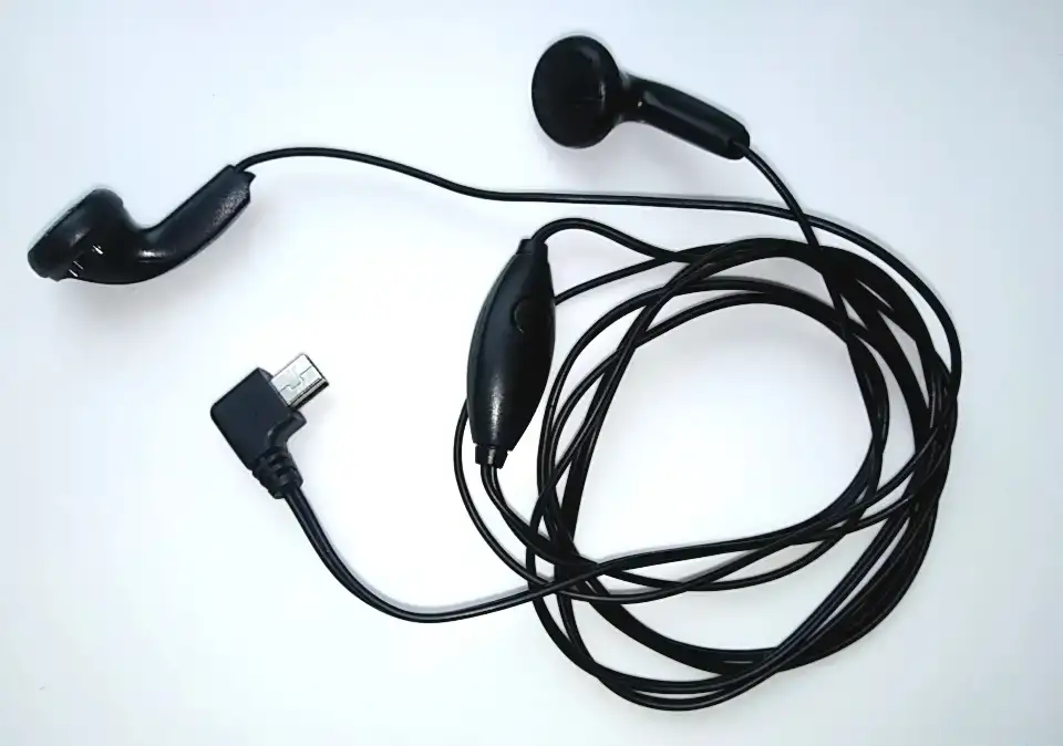 Наушники-вкладыши 1,5 м., с miniUSB и микрофоном, фотография 1