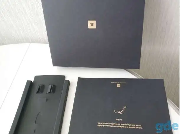 Черная коробка смартфона Xiaomi Mi Mix 2 new и  бумажки от него, фотография 9