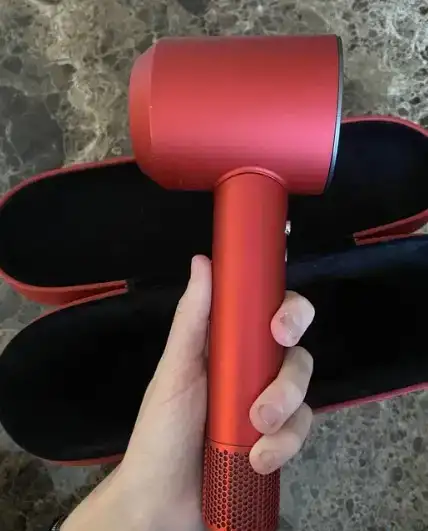 Фен Dyson HD07 Supersonic Hair Dryer (Red/Nickel), фотография 1