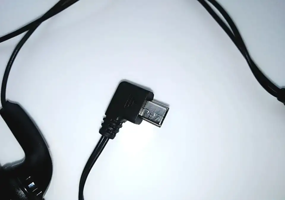 Наушники-вкладыши 1,5 м., с miniUSB и микрофоном, фотография 5