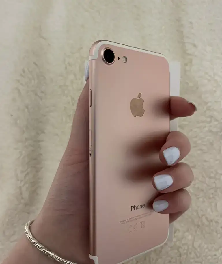 Телефон-iphone, фотография 1