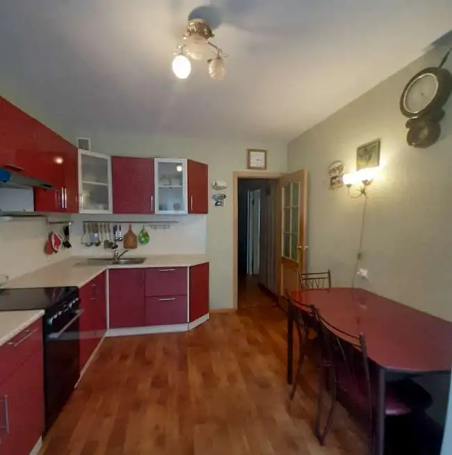 2-комн. квартира, 64,1 м², 1 эт., Пр-т Большевиков м.,, р-н Невский, Оккервиль, Товарищеский просп., 10К1, фотография 6