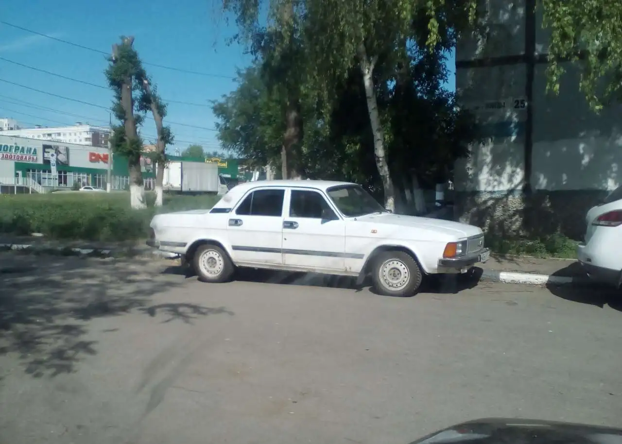 газ волга 3102, фотография 1