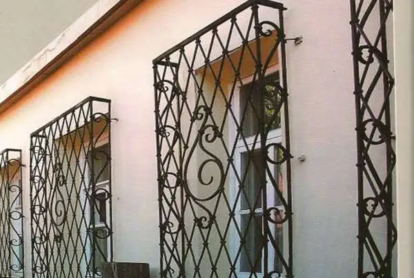 Оконные ограждения, фотография 7