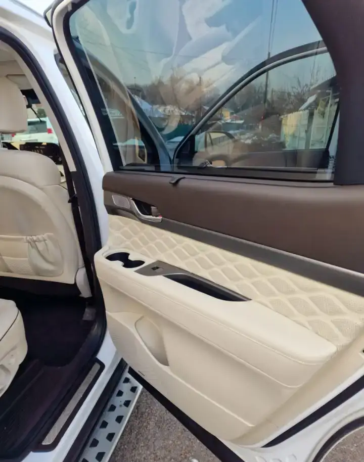Продаем автомобиль Hyundai Palisade Calligraphy 3.8 2020 года выпуска, фотография 10
